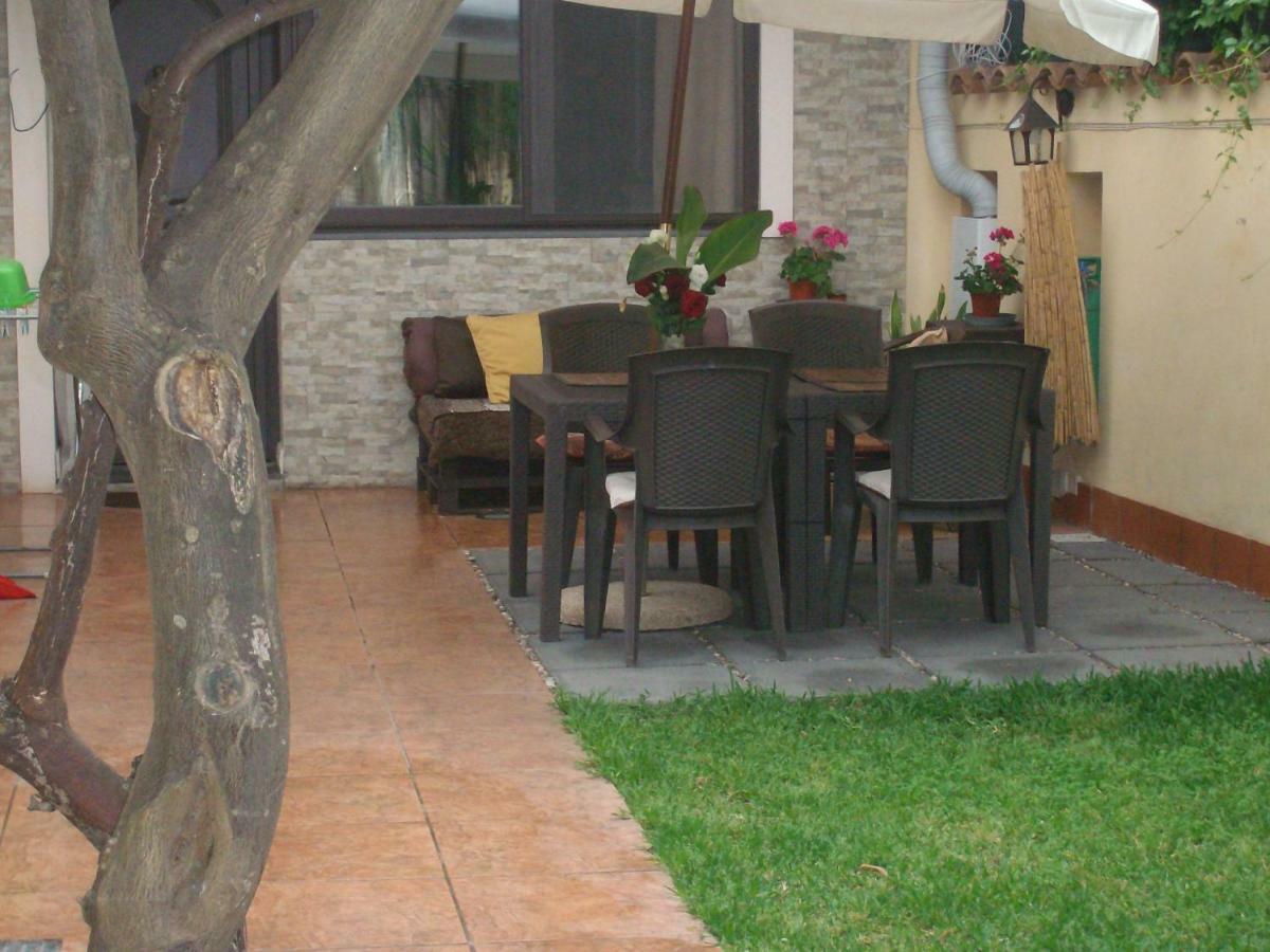 Villa Singola -Sole-Luna-Casavilladusoleil Acireale Exterior foto